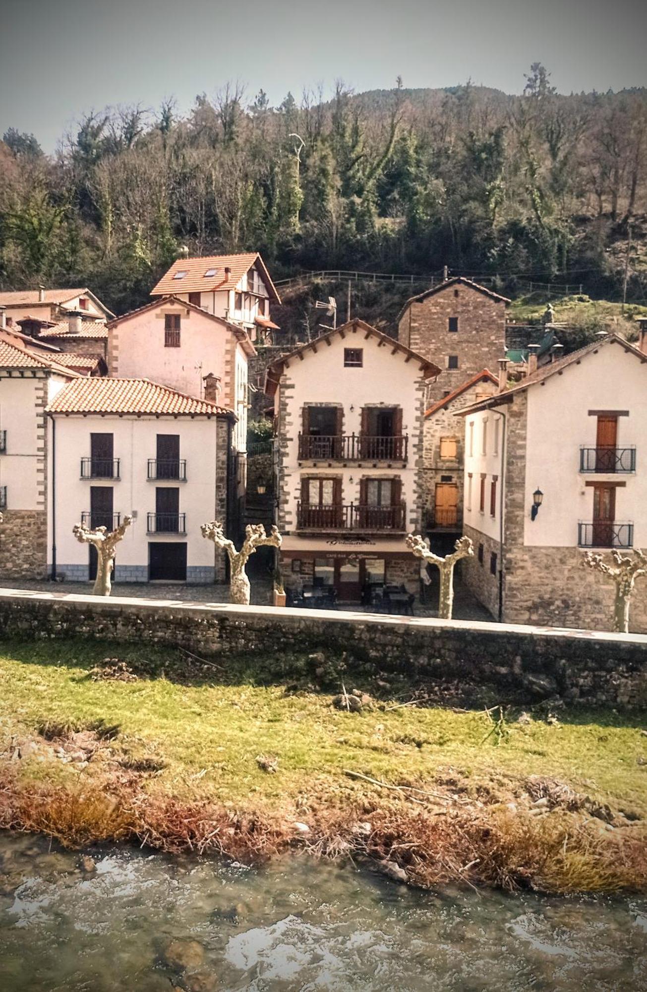 Albergue Armaia Artepea Urzainqui Exterior foto
